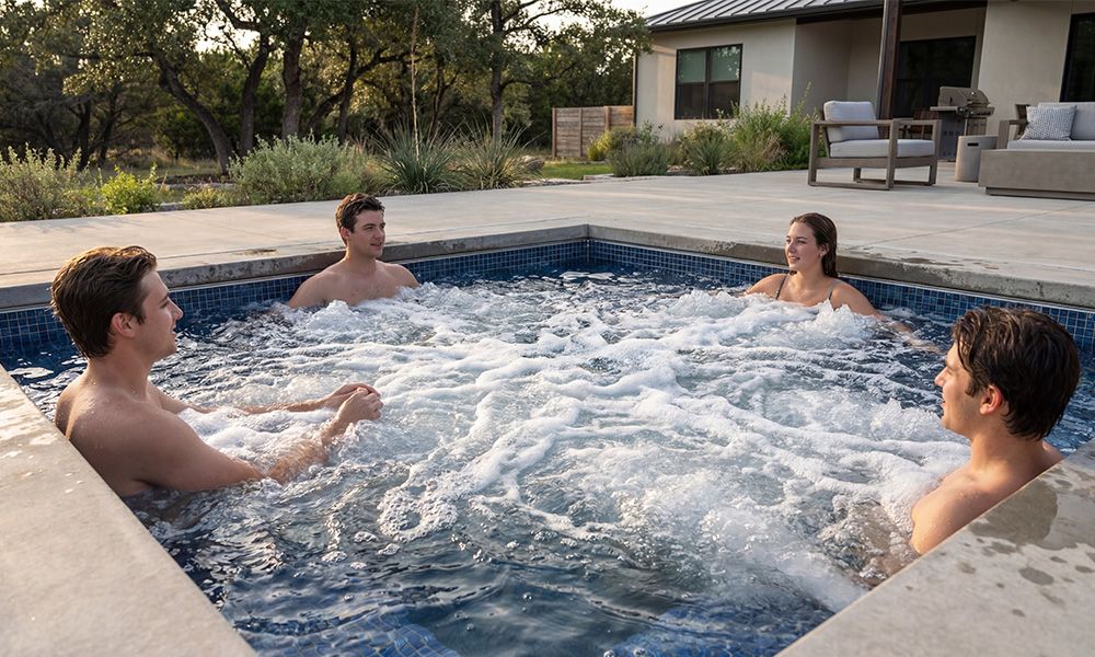maintaining hot tub temperature