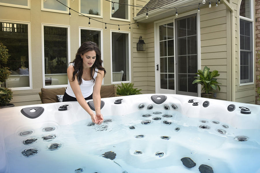 Chlorine for hot tubs